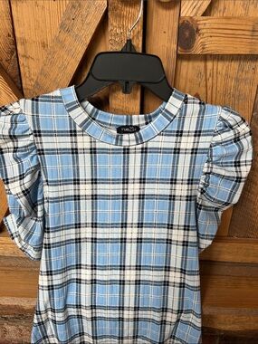 Rue21 Blue White and Black Plaid Puff-Sleeve Top